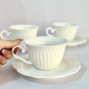 Set de Tazas Blancas + Platos